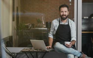 Google Search Ranks AI Spam Above Original Reporting in News Results